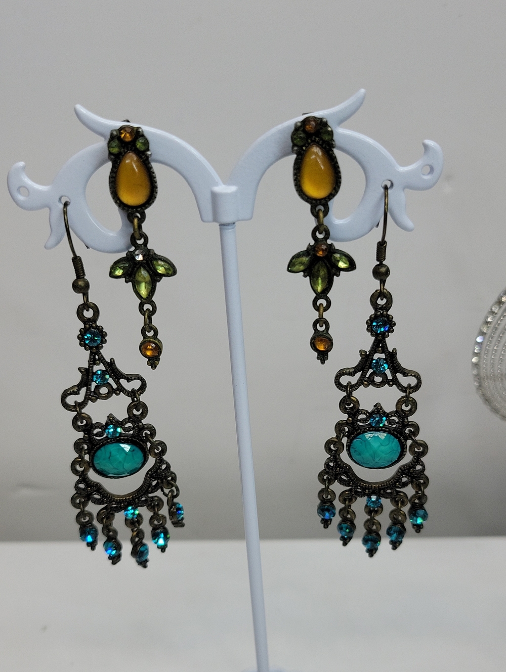 Earring Bundle - Picture 2 of 4
